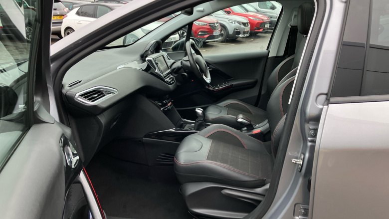 Peugeot 2008 1.5 BlueHDi 100 GT Line 5dr [5 Speed] Diesel Estate